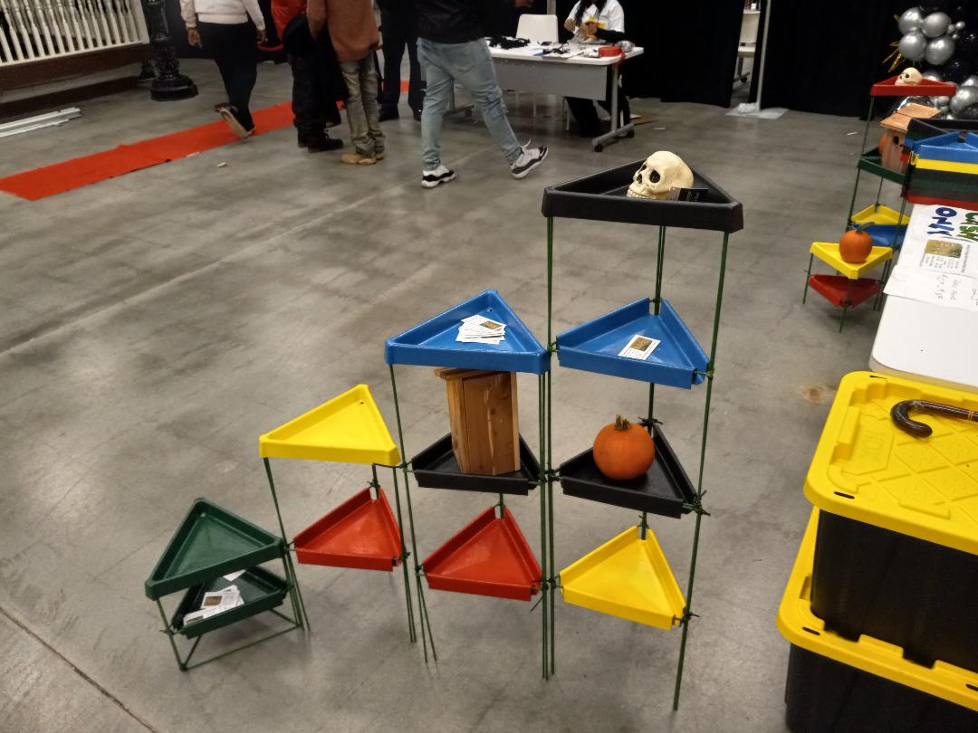 Nichols 48” Free Standing Triangle Platform Bird Feeder Stand