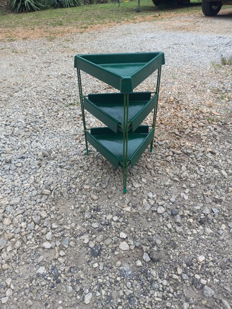 Nichols 18” Green Triangle Bird Feeder Stand